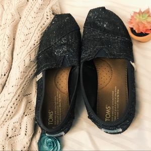 3/$15 TOMS Glitter Classics
